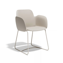 Silla Pezzettina con brazos basic